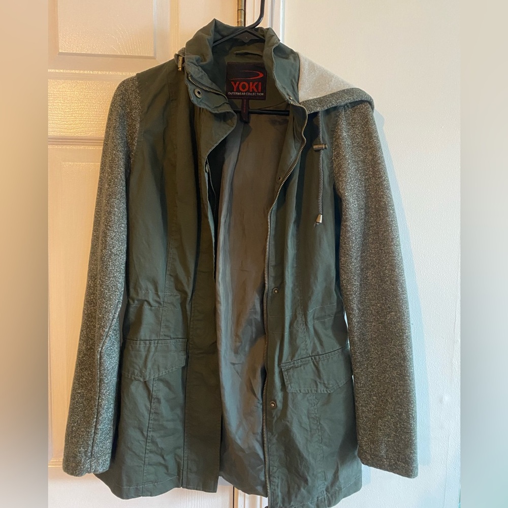 Yoki green lightweight jacket. Small.